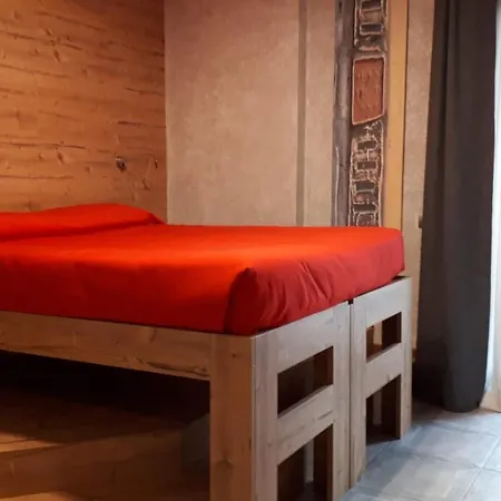 호텔 Bed & , Corte Rossa -1 Min Walk To Bernina Express