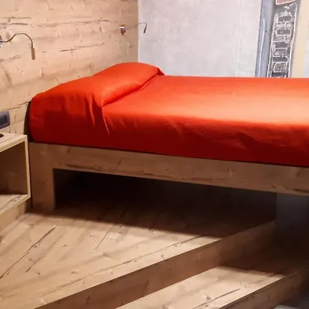 Bed & , Corte Rossa -1 Min Walk To Bernina Express