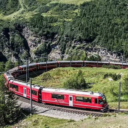 Bed & , Corte Rossa -1 Min Walk To Bernina Express 호텔 티라노
