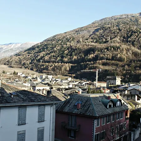 Bed & , Corte Rossa -1 Min Walk To Bernina Express 2*